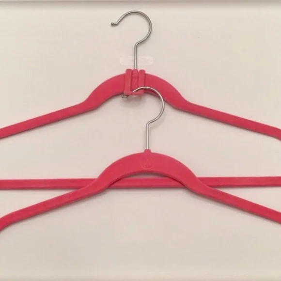 Huggable Hangers Joy Mangano Hot Pink Closet Set